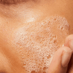 فوم شستشوی روغنی سراوی Cerave Hydrating Foaming Oil