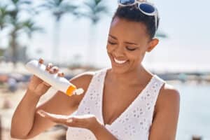 SPF ضد آفتاب چیست و کدام SPF از همه بهتر است؟