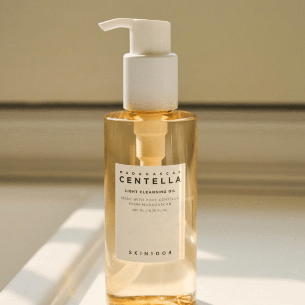روغن پاک‌کننده سبک سنتلا اسکین 1004 Centella Light Cleansing Oil