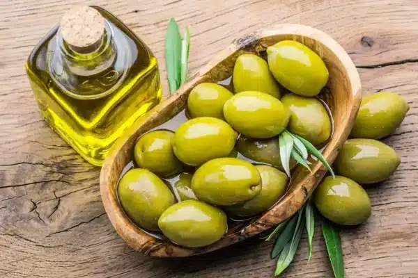 کاربرد روغن زیتون برای پوست