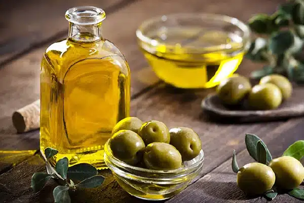 روغن زیتون برای صورت چه فوایدی دارد